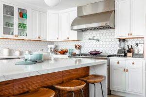 Phòng tắm tối giản: cách phối bồn cầu, lavabo, sen cây và phụ kiện